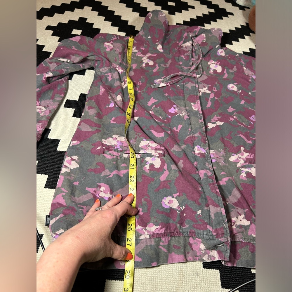 Lightweight, INSIGHT jacket!! - Picture 8 of 12